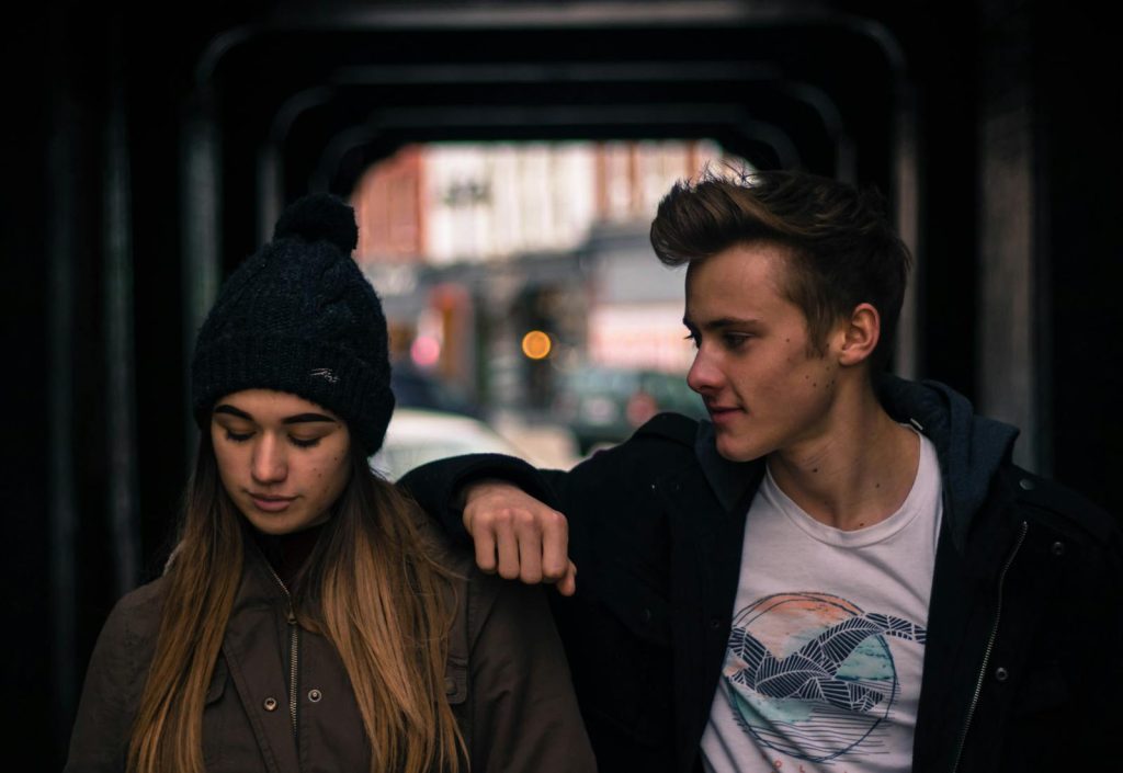 Same Book, Same Topnotchers: How Cum Laude Couple Top Board Exam by Sharing Reviewers, Relationship Goals 6 Teenagers sharing a moment outdoors in Stratford, Canada.